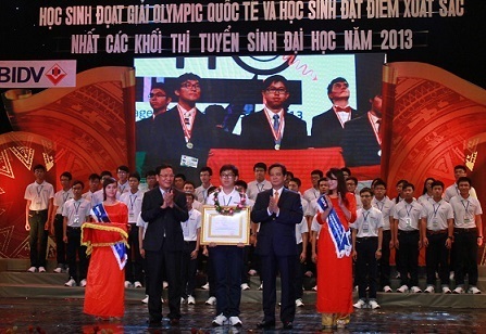 ngo-phi-long-4.jpg