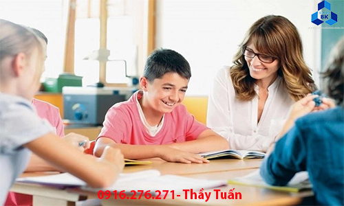 Gia sư hóa tại trung tâm Bách Khoa